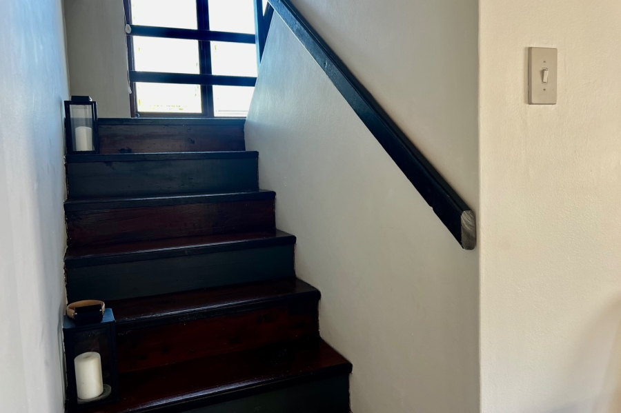 2 Bedroom Property for Sale in Heatherlands Western Cape